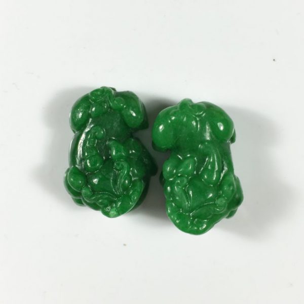 Mặt dây chuyền Tỳ hưu đá Canxedon xanh (3559) Mặt dây chuyền Tỳ hưu đá Canxedon xanh (3559)