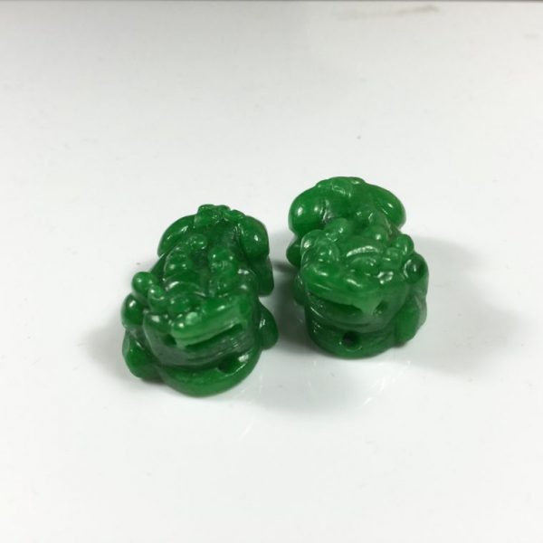 Mặt dây chuyền Tỳ hưu đá Canxedon xanh (8736) Mặt dây chuyền Tỳ hưu đá Canxedon xanh (8736)