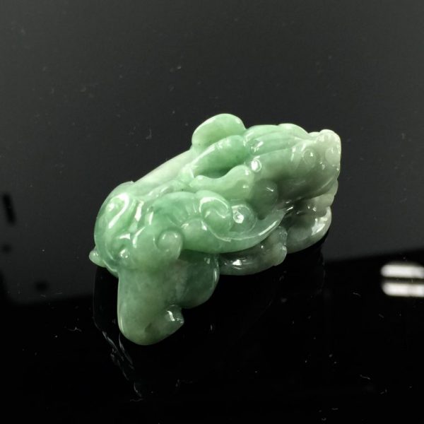 Tỳ hưu ngọc phỉ thúy cao cấp tinh xảo loại AAA+++ (8585) Tỳ hưu ngọc phỉ thúy cao cấp tinh xảo loại AAA+++ (8585)